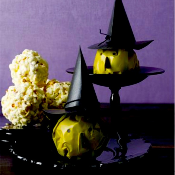 COPY - Martha Stewart Crafts - Elegant Witch Collection - Halloween - Treat Bags - Picture 1 of 4